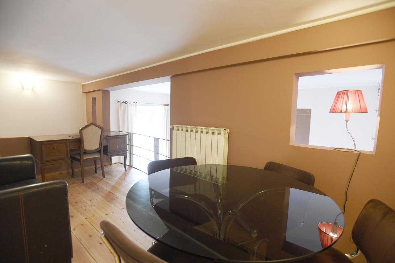 Apartment Lo Rom
